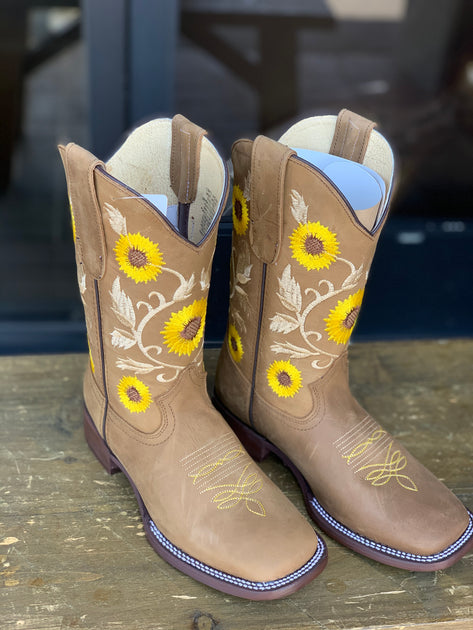 Womens yellow hot sale cowboy boots