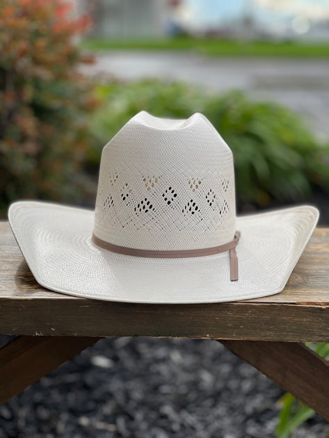 Here's my new summer straw. American hat co 4 1/4” brim with minnick crown  and JB brim. Bought from and shaped by Catalena hatters. : r/CowboyHats