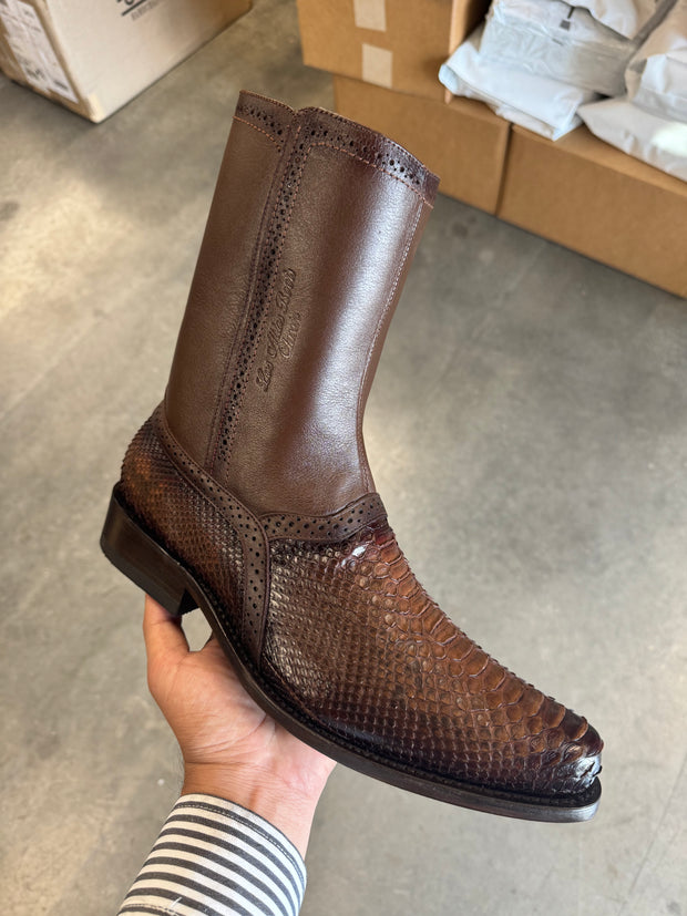 Botin Elegante Piel de Python con Cierre - Porto Brown