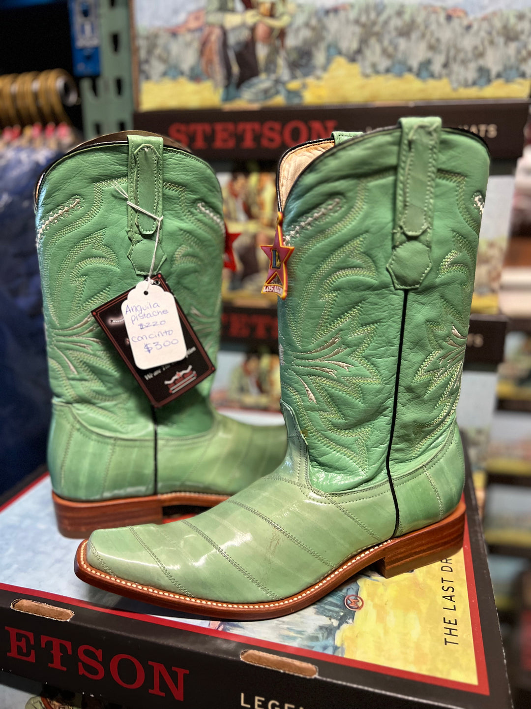 Botas de anguila on sale